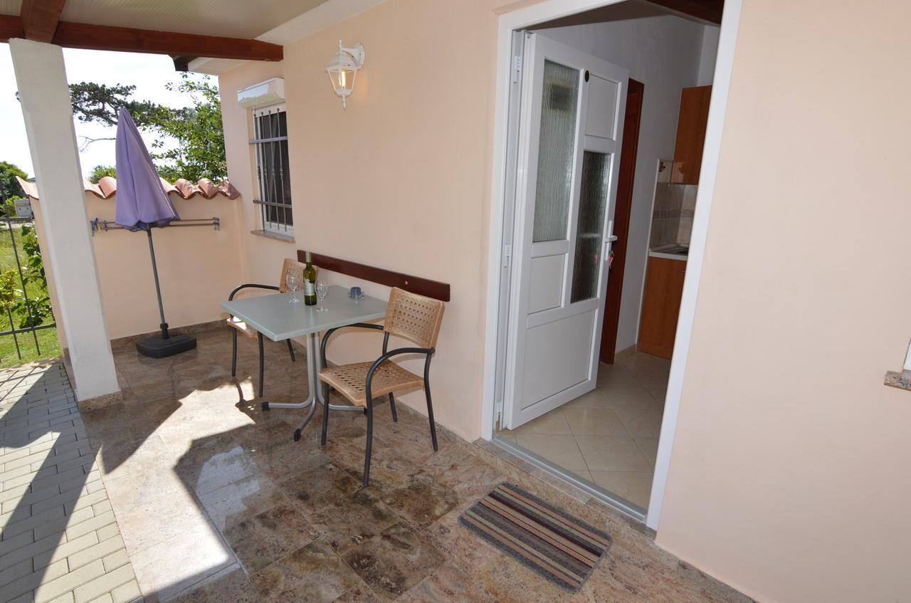 Apartmani Dekovic Materada Poreč Habitación foto