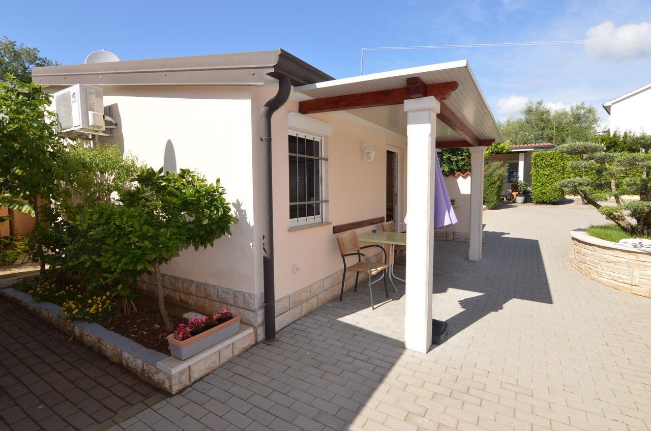 Apartmani Dekovic Materada Poreč Habitación foto