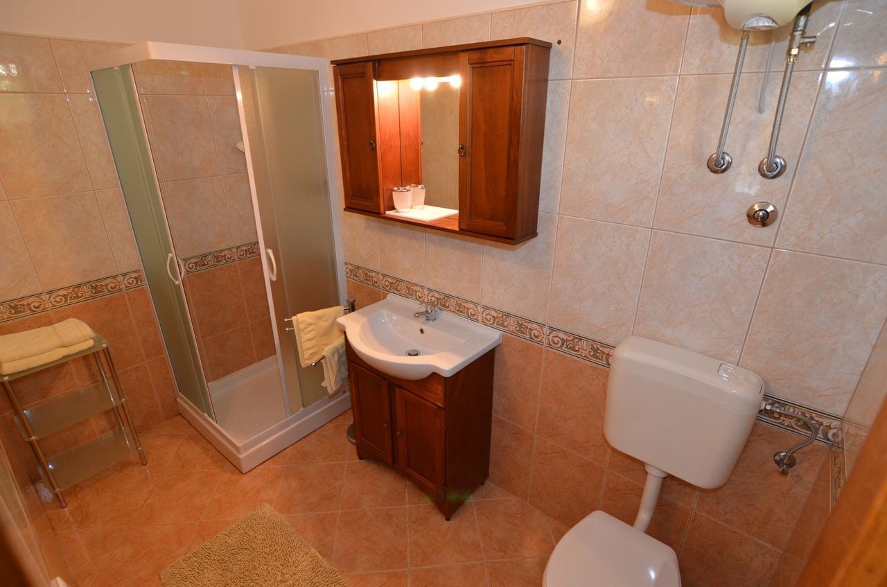 Apartmani Dekovic Materada Poreč Habitación foto