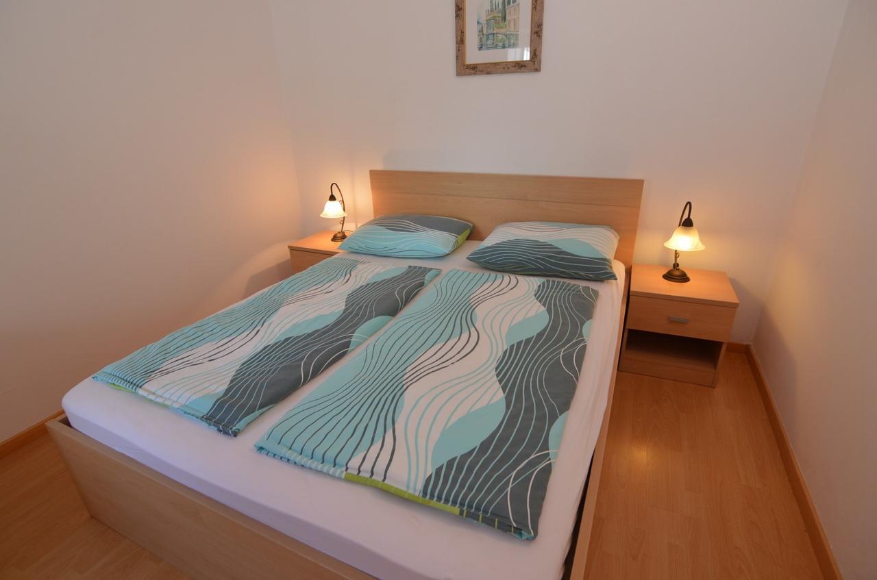 Apartmani Dekovic Materada Poreč Habitación foto